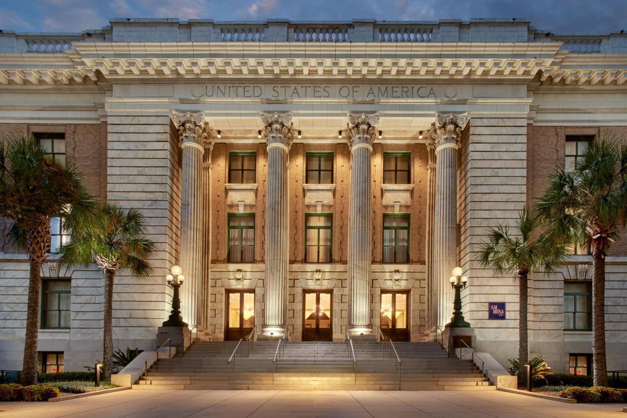 Le Méridien Tampa, The Courthouse 4*